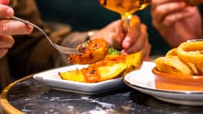 Palma de Mallorca: Gourmet Tapas and Wine Tour