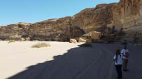 Hurghada: Hiking , dinner & stargazing