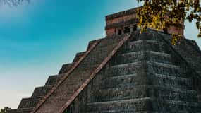 From Riviera Maya: Chichén Itzá, Cenote, Valladolid, and buffet lunch