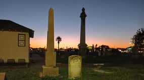 Galveston: Old City Cemetery Walking Tour with Local Guide