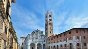 Lucca: Private Guided Walking Tour