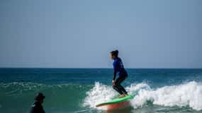 Pembrokeshire: Surfing Lessons with Qualified Instructors