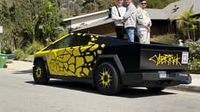 Los Angeles: Hollywood Sign Tesla Cyber Truck Tour