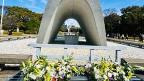 Hiroshima: Private City Highlights Walking Tour