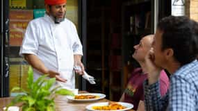Brighton: Walking Food Tour (Vegan and Vegetarian options)