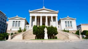 Athens: Layover Tour with Airport/Port Transfer with local