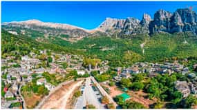 Guided all day tour to Zagori area