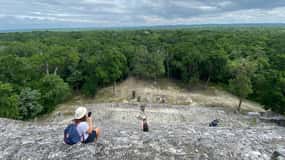Bacalar: Excursión de un día a las Ruinas de Calakmul con Parada en la Selva