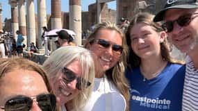 Transfer from Rome to the Amalfi Coast & Guided Pompeii