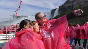 Toronto: Treasures of Niagara Falls Tour in kleine groep met rondvaartboot