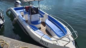 Tel Aviv: Private Boat Rental with Captain for 1 or 2 Hours