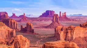 Monument Valley: Scenic Loop Drive Tour with Navajo Guide