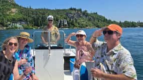 Garda : Tour en bateau privé avec dégustation de vins et de mets