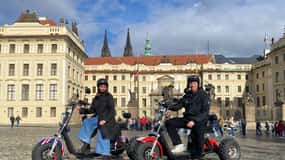 Visite guidée de Prague en triporteur électrique - Live Guided