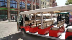 Wrocław: 2-hour e-bus tour with licensed guide, 13-15 people