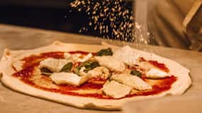 Palermo: Pizza & Tiramisu Class with Free Flowing Fine Wine