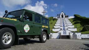 São Miguel: Full-Day 4WD Jeep Tour to Furnas with Lunch