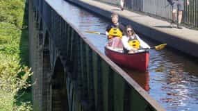 Llangollen: Aqueduct Kayak or Canoe Cruise