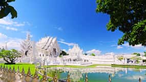 Chiang Mai: White, Blue & Big Buddha Temples in Chiang Rai