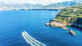 Sorrento: Sightseeingkryssning med limoncellosmakning
