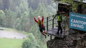 Interlaken: Canyon Swing in Grindelwald
