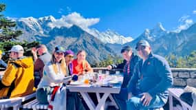 Kathmandu: Tour dell'Everest in elicottero con atterraggio a Syangboche