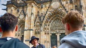 Praag: Hoogtepunten van de stad per bus, boot en te voet