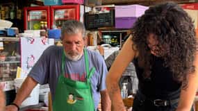 Mexico City: Vegan & Veggie Market Tour with Cooking Lesson