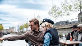 Kopenhagen: rondvaart door de grachten met gids in een elektrische boot