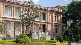 Tour particular sem fila pela Pinacoteca do Estado de São Paulo