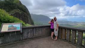 Oahu: 5 Hour Exclusive Car & Driver - ETOHI