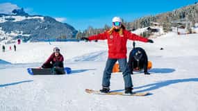 From Interlaken: Afternoon Beginners Snowboarding Lesson