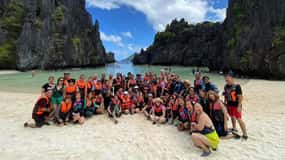 El Nido: Tour C with Matinloc Shrine and white sand beaches
