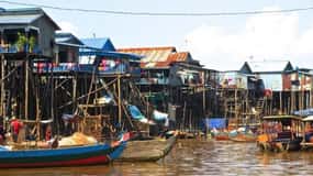Cruzeiro guiado pela aldeia flutuante de Kompong Phluk e pela floresta de mangais