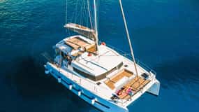 Limassol: Luxury Catamaran Cruise with Lunch and Drinks