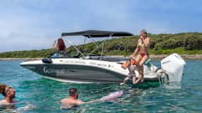 Rovinj: Lyxig öluffning med simning och snorkling
