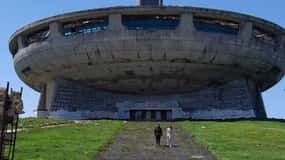 Tal der Rosen und Buzludzha Denkmal Eco Private Tour