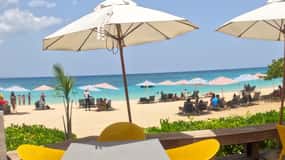 Doctor's Cave Beach, Margaritaville e tour de compras
