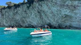 Sarandë: Seas the Day auf exklusiver Bootstour mit Zwischenstopps