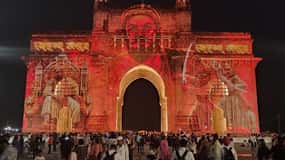 Mumbai by Night: Private Iconic Sights Tour with Transfers