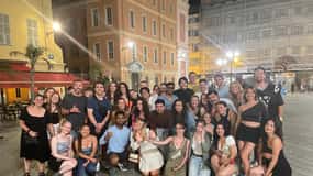 Ücretsiz Shotlar ve Eğlenceli Oyunlar ile Lille Uluslararası Pub Turu