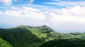 Kingstown: La Soufriere Volcano Tour