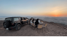 Medina: Uhud Mountain 4WD Tour mit Kaffee und Tee