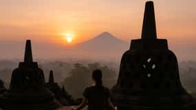 Yogyakarta: Sunrise Inside Borobudur with breakfast