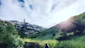 Explore the Murgia Materana UNESCO Park (Italiano & Espanol)