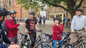 York: Guided eBike city Tour with fun historical facts