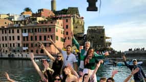 A unique experience of the Cinque Terre by sea.