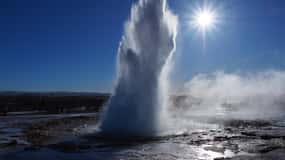 3-Day Golden Circle & South Coast Tour with Glacier Hike