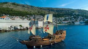 From Dubrovnik: Elaphiti Islands Galleon Cruise with Lunch