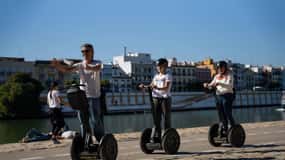 Seville City Tour: 90-Minute Riverside Segway Tour